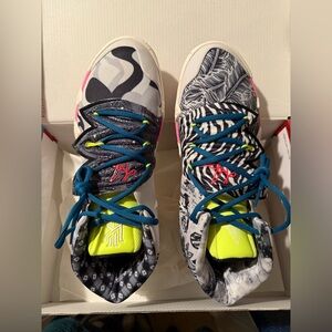 NIKE Kybrid S2 “What the Neon” Sneakers CQ9323 002